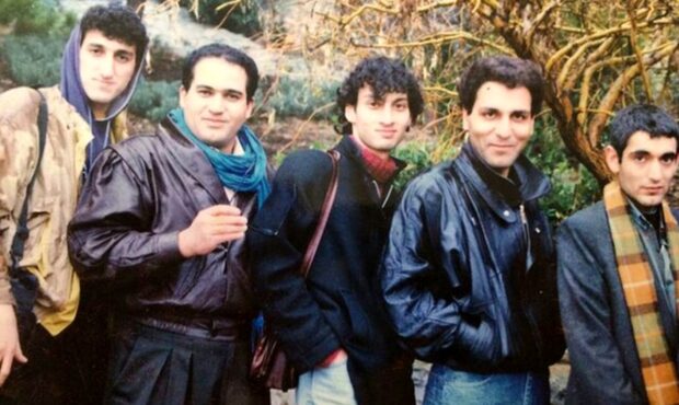 قاب خاطرات؛ مهران مدیری، نعیمه نظامدوست و رضا شفیعیجم در فیلم ساعت خوش/ عکسهای قدیمی که یادآور خاطرات گذشته است قاب خاطرات؛ مهران مدیری، نعیمه نظامدوست و رضا شفیعیجم در فیلم ساعت خوش/ عکسهای قدیمی که یادآور خاطرات گذشته است