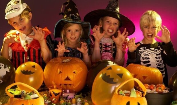 هجوم کدوتنبلهای توخالی؛ وقتی هالووین به خیابانهای تهران رسید هجوم کدوتنبلهای توخالی؛ وقتی هالووین به خیابانهای تهران رسید