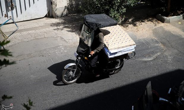 کاغذ تحریر دوباره گران شد/ فروشنده زیاد شد و مشتری کم