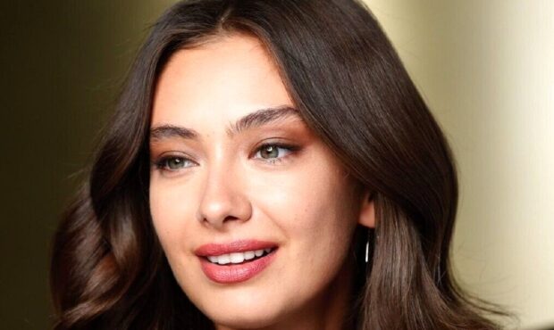 تصاویر| زندگی خصوصی، عکس های شخصی و بیوگرافی نسلیهان آتاگول تصاویر| زندگی خصوصی، عکس های شخصی و بیوگرافی نسلیهان آتاگول