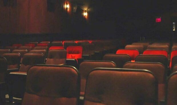 در سینما و تئاتر چه خبر است؟