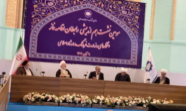 تأکید رئیس سازمان فرهنگ و ارتباطات اسلامی بر ترویج نماز جماعت و توسعه فعالیت‌های قرآنی