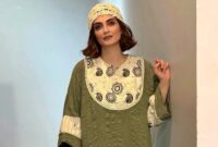 تصاویر؛ الناز ملک با استایل «هنری و زیتونی» در پشت صحنه تئاتر جدیدش تصاویر؛ الناز ملک با استایل «هنری و زیتونی» در پشت صحنه تئاتر جدیدش