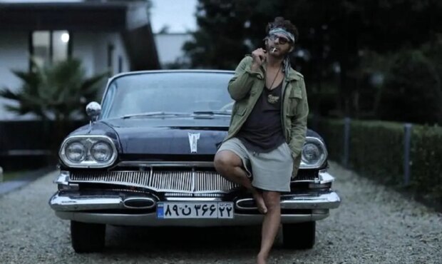 عکس؛ پیمان معادی، پریناز ایزدیار و ستاره پسیانی در «بُن سای»