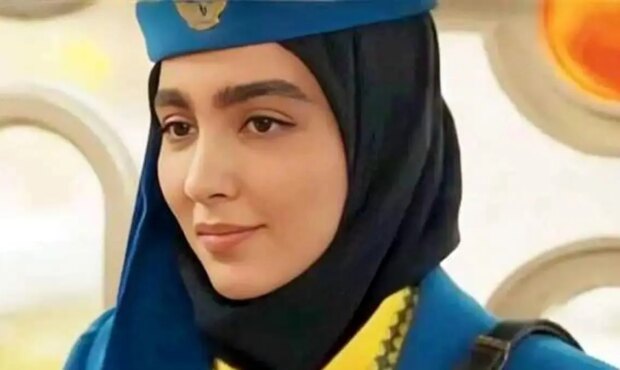 عکس ها / تولد سونیا حسینی سارای سریال پایتخت 7 وسط خیابان با تیپ و استایل تینیجری …/ داره مثل سارا و نیکای اصلی میشه … عکس ها / تولد سونیا حسینی سارای سریال پایتخت 7 وسط خیابان با تیپ و استایل تینیجری …/ داره مثل سارا و نیکای اصلی میشه …