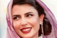 عکس ها / طراحی خلاقانه فضای داخلی خانه لیلا حاتمی / تلفیقی از سادگی، عشق و مدرنیته با مبلمان سفید، آباژور رومیزی و کتابخانه بزرگ …