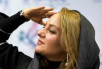 عکسی زیرخاکی از مهناز افشار وقتی چادری بود