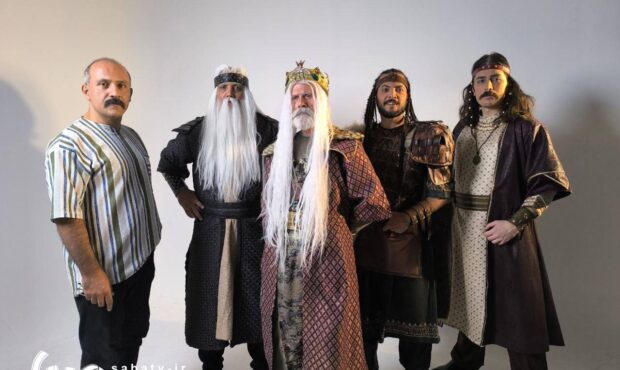 محمد جهانپا: گشتاسپ تنها هیولا نمیکشد؛ ترسها را هم پشت سر میگذارد محمد جهانپا: گشتاسپ تنها هیولا نمیکشد؛ ترسها را هم پشت سر میگذارد