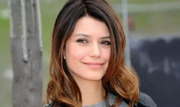 عکس| از استایل ساده و شیک برن سات برای روزهای پاییزی؛ از این تیپ برای زیبایی شهر استفاده کنید عکس| از استایل ساده و شیک برن سات برای روزهای پاییزی؛ از این تیپ برای زیبایی شهر استفاده کنید