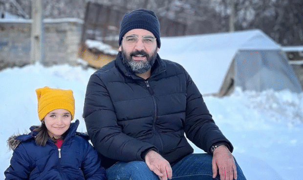 فیلم / احسان علیخانی : 3 عشق پاک توی زندگیم بودند .. خیلی صمیمی …یکیشون که مرگ رو انتخاب کرد… یکیشون که ….سومیش هم ….