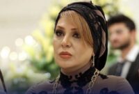 استایل های باحجاب و شیک نسرین مقانلو/ پیراهن های بلند با طرح های ایرانی پسند