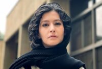 یوگا کردن پردیس احمدیه، جلوه‌ای متفاوت از بازیگر سریال از یاد رفته