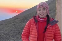 نگاهی به تیپ و استایل بازیگرانی که به قله دماوند صعود کردند/ سارا بهرامی، نگار جواهریان، حامد کمیلی، سپیده خداوردی، آرام جعفری و…