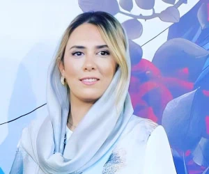 بیوگرافی و زندگی شخصی غزال رجبیان زن جوان مهران مدیری + جزئیات دقیق اختلاف سنی بیوگرافی و زندگی شخصی غزال رجبیان زن جوان مهران مدیری + جزئیات دقیق اختلاف سنی