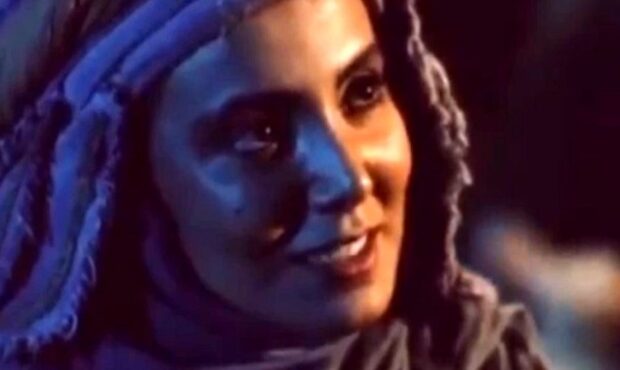 «راحیل، مادر یوزارسیف» در کنار «یوزارسیف جوان» در پشت‌صحنه «یوسف پیامبر»